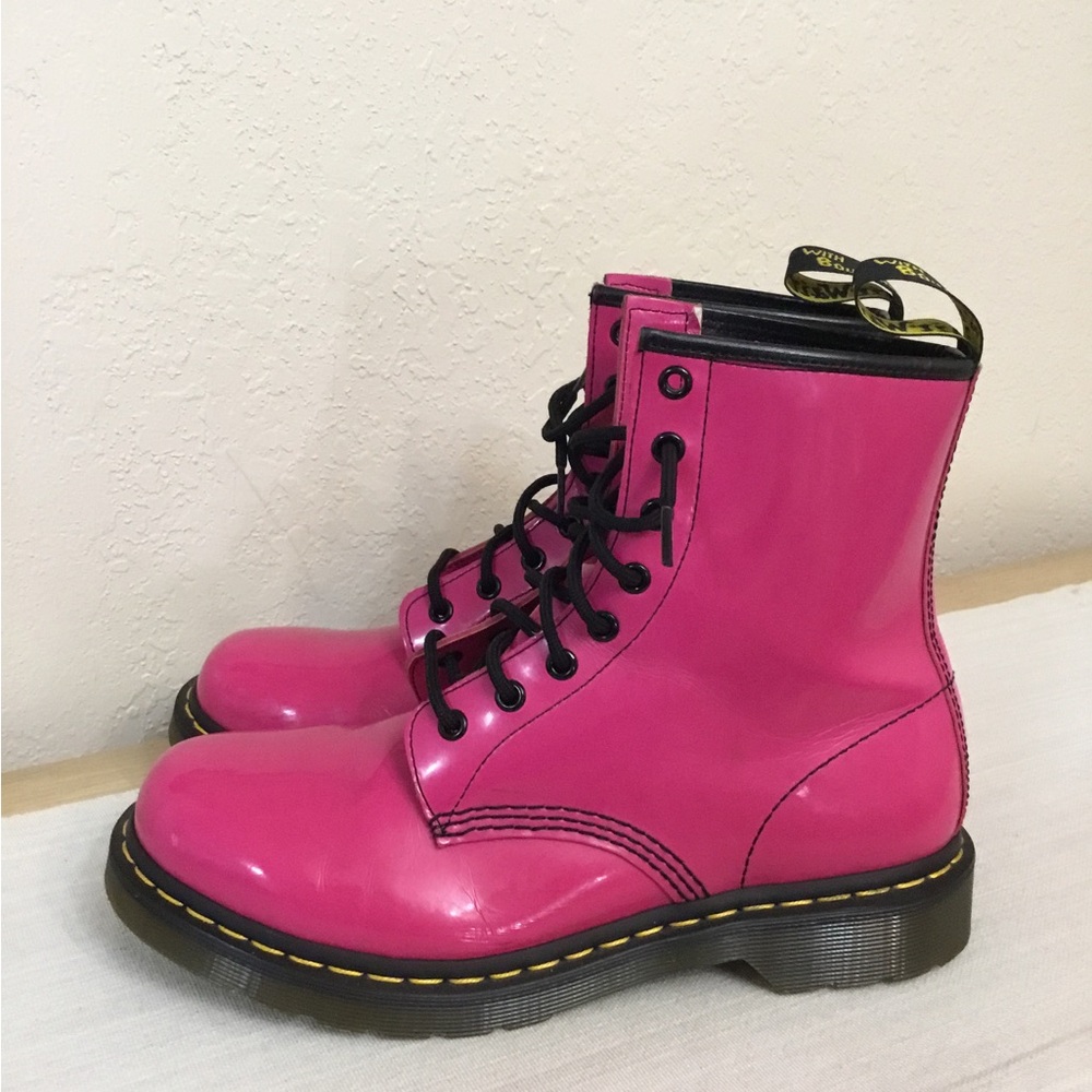 Dr. Martens 1460 W Hot Pink Patent Leather Lace-Up Boots Sz.10
